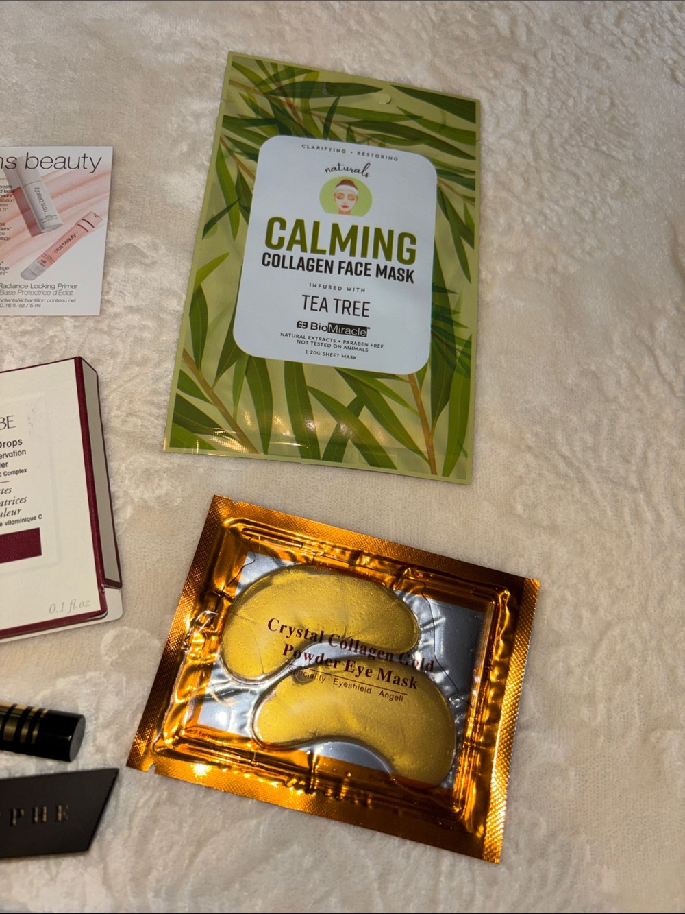 MAKEUP BUNDLE - Picture 3 of 4